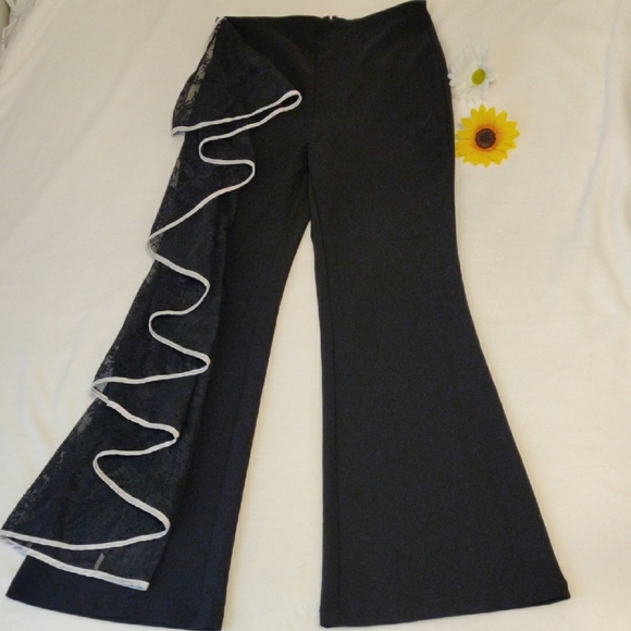 AKIRA. Elegant Black Flared Pants with Lace Detail - Picture 1 of 12